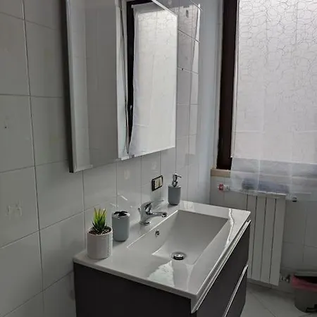 Casa Trezza 3 * לטינה
